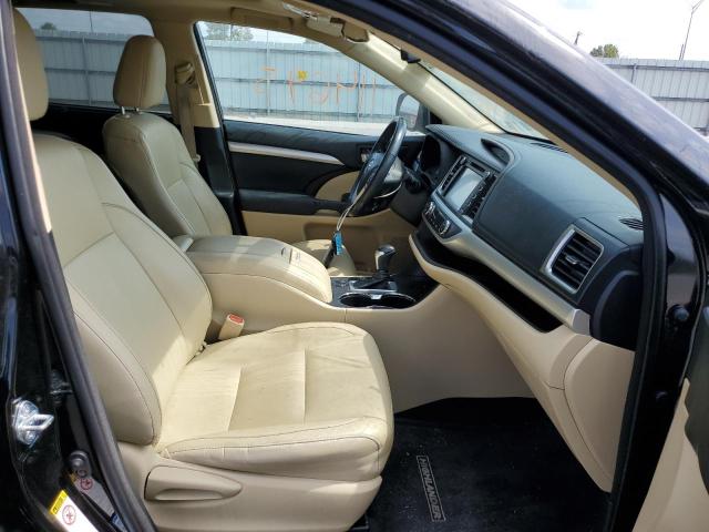 Photo 5 from auction – 2015 TOYOTA HIGHLANDER with VIN 5TDJKRFH7FS115734