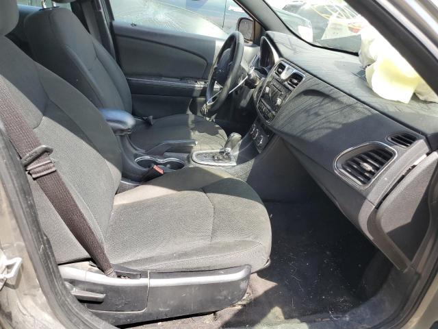 Photo 5 from auction – 2011 CHRYSLER 200 LX with VIN 1C3BC4FG2BN585637