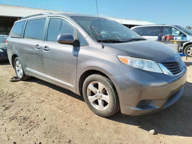 Photo 1 from auction – 2013 TOYOTA SIENNA LE with VIN 5TDKK3DC2DS363993
