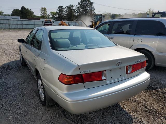 Photo 3 from auction – 2000 TOYOTA CAMRY with VIN 4T1BG22K8YU698470