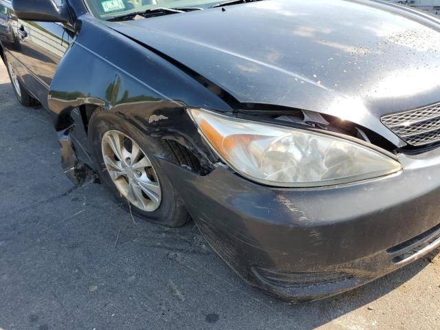 Photo 9 from auction – 2004 TOYOTA CAMRY LE with VIN 4T1BF32K94U070890