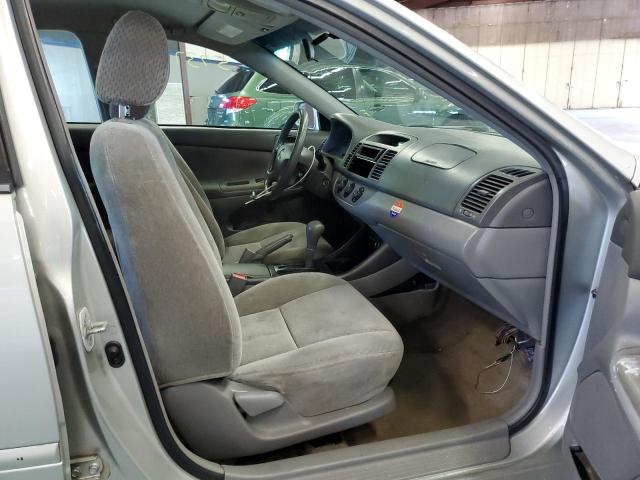 Photo 5 from auction – 2002 TOYOTA CAMRY with VIN 4T1BE32K02U085455