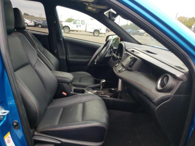 Photo 5 from auction – 2017 TOYOTA RAV4 SE with VIN JTMJFREV0HD218987