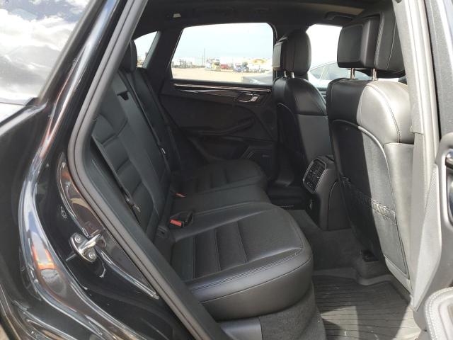 Photo 6 from auction – 2017 PORSCHE MACAN S with VIN WP1AB2A59HLB19078