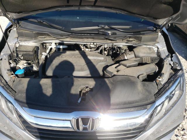 Photo 7 from auction – 2018 HONDA ODYSSEY LX with VIN 5FNRL6H22JB045161