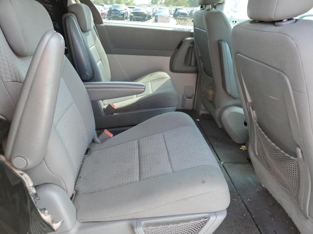 Photo 6 from auction – 2010 CHRYSLER TOWN & COU with VIN 2A4RR4DEXAR188196