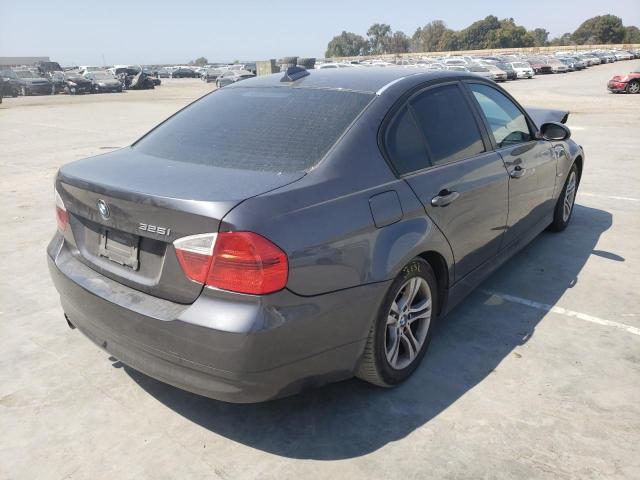 Photo 4 from auction – 2006 BMW 325 I with VIN WBAVB13546KX62903