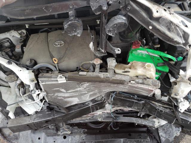 Photo 7 from auction – 2017 TOYOTA SIENNA LE with VIN 5TDKZ3DCXHS879259