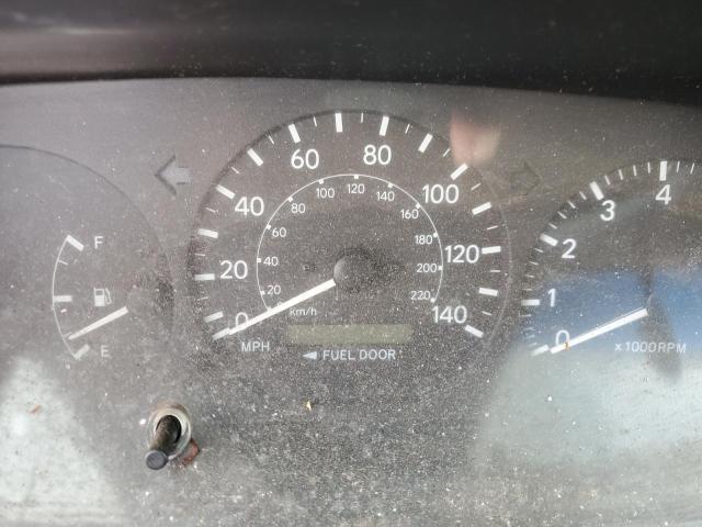 Photo 8 from auction – 2000 TOYOTA CAMRY CE with VIN 4T1BG22K5YU963801