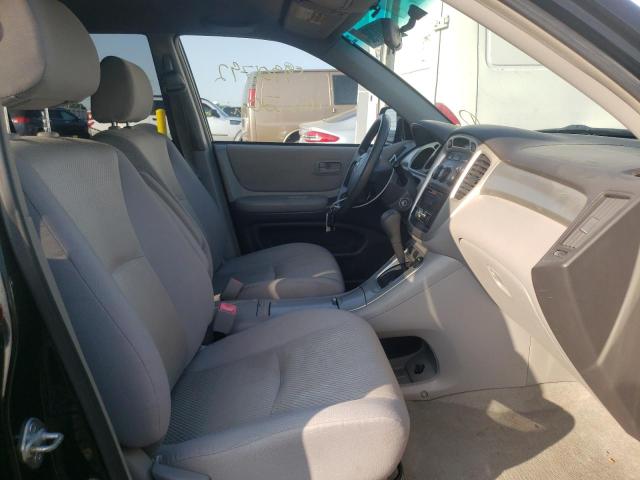 Photo 5 from auction – 2005 TOYOTA HIGHLANDER with VIN JTEGP21A250085777