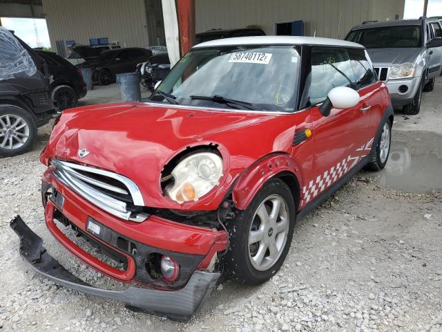 Photo 2 from auction – 2008 MINI COOPER with VIN WMWMF33518TT67084