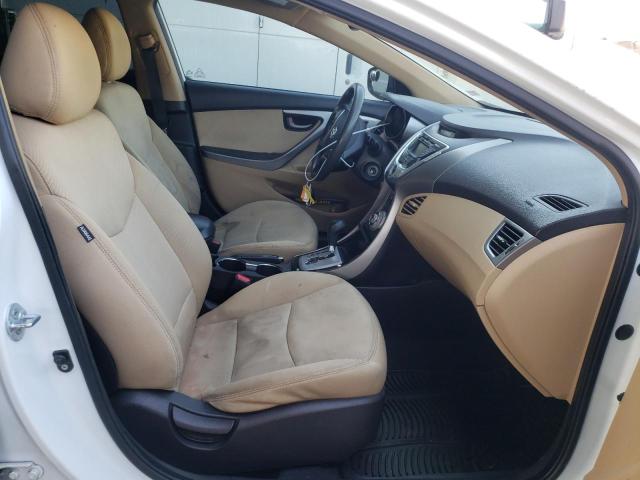Photo 5 from auction – 2012 HYUNDAI ELANTRA GL with VIN 5NPDH4AE8CH094972