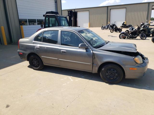 Photo 4 from auction – 2004 HYUNDAI ACCENT GL with VIN KMHCG45C64U535024