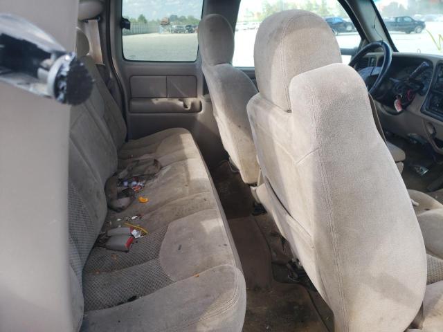 Photo 6 from auction – 2004 CHEVROLET SILVERADO with VIN 1GCHK29154E212051