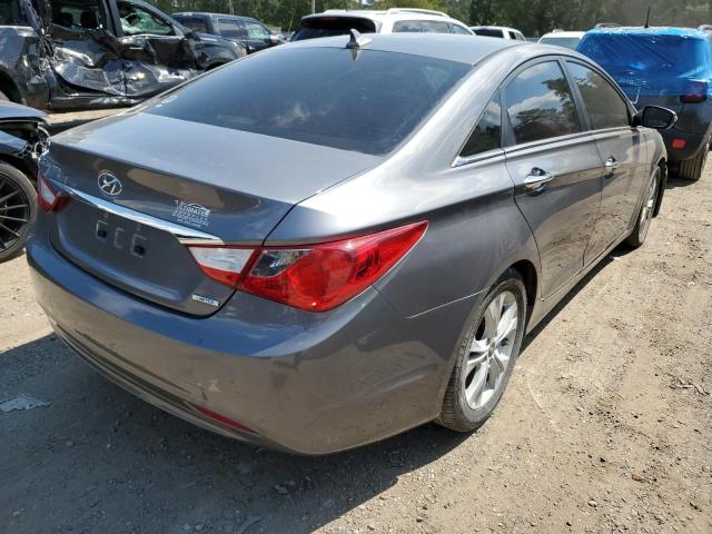 Photo 4 from auction – 2011 HYUNDAI SONATA SE with VIN 5NPEC4AC6BH220441