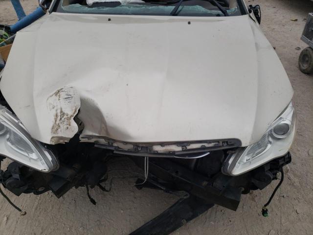 Photo 7 from auction – 2014 CHRYSLER 200 LIMITE with VIN 1C3CCBCG1EN125595