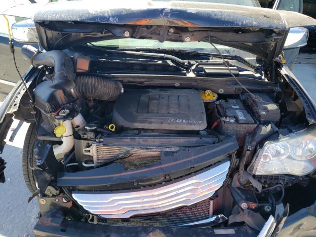 Photo 7 from auction – 2014 CHRYSLER TOWN & COU with VIN 2C4RC1CG3ER284928