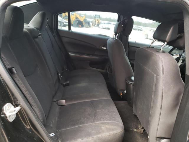 Photo 6 from auction – 2014 CHRYSLER 200 TOURIN with VIN 1C3CCBBB5EN108000