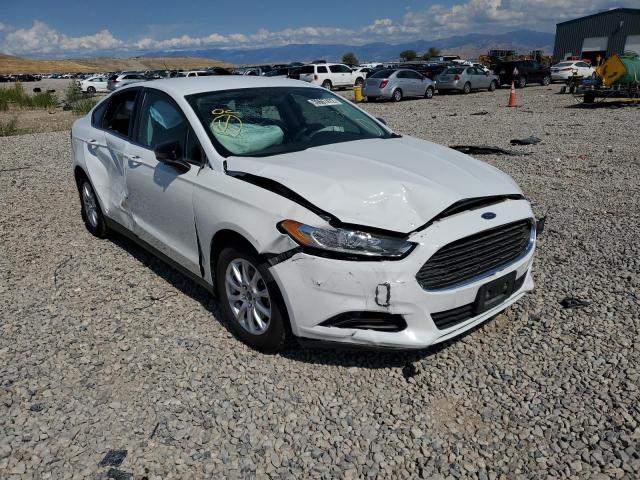 FORD FUSION S 2016 with VIN 3FA6P0G76GR333697 - Photo from auction