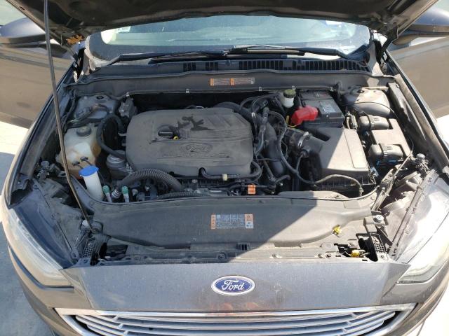 Photo 7 from auction – 2017 FORD FUSION SE with VIN 3FA6P0HD6HR321992