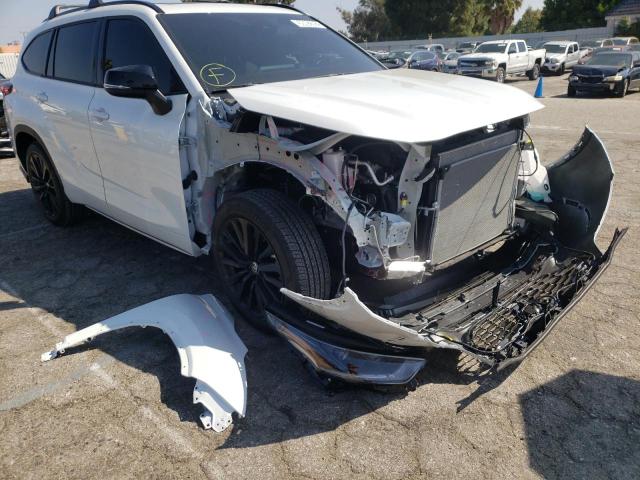 Photo 9 from auction – 2022 TOYOTA HIGHLANDER with VIN 5TDJZRBH4NS209117