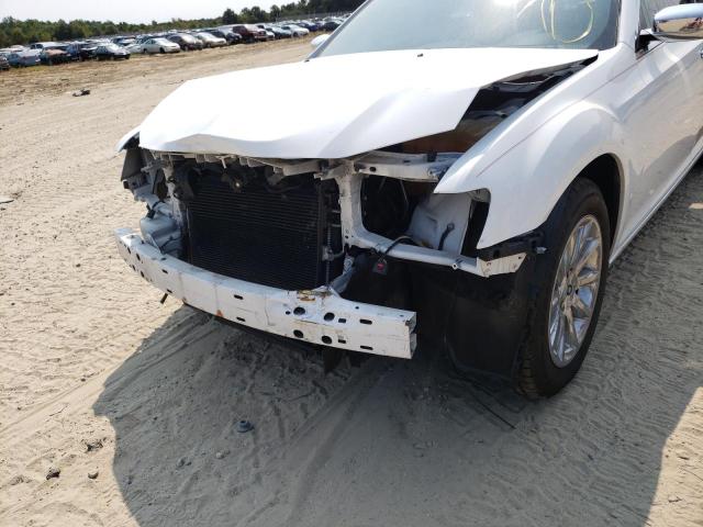 Photo 9 from auction – 2011 CHRYSLER 300 LIMITE with VIN 2C3CA5CG4BH525274