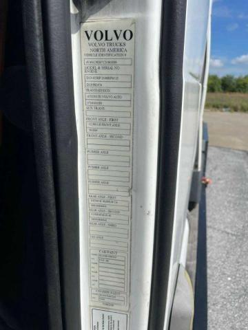Photo 10 from auction – 2012 VOLVO VN VNL with VIN 4V4NC9EH7CN561839