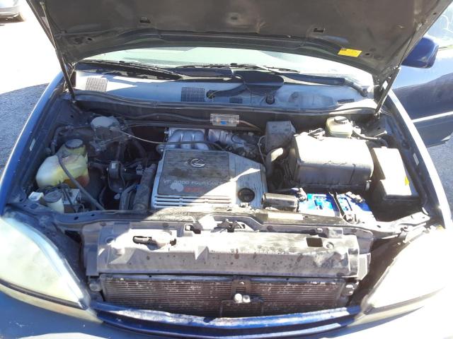 Photo 7 from auction – 2001 LEXUS RX 300 with VIN JTJGF10U410112501
