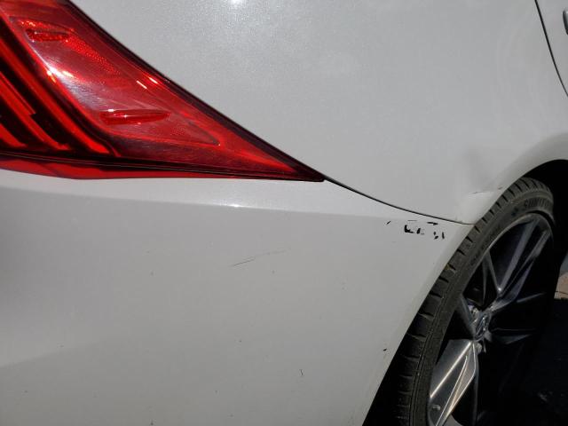 Photo 9 from auction – 2017 LEXUS IS 200T with VIN JTHBA1D29H5060069