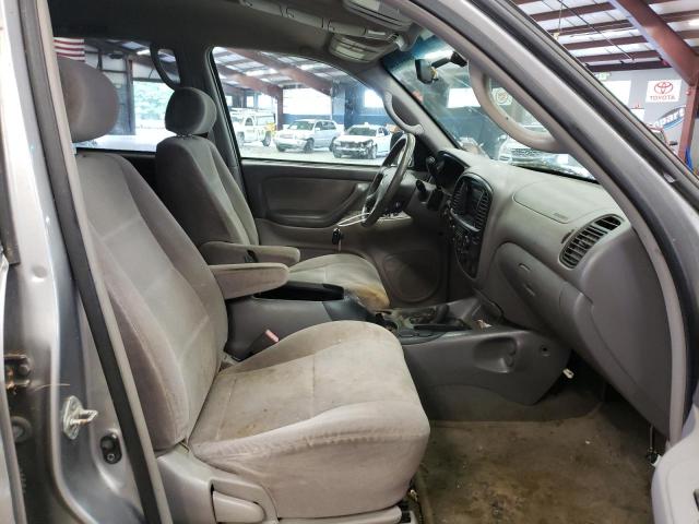 Photo 5 from auction – 2001 TOYOTA SEQUOIA SR with VIN 5TDBT44A71S009755