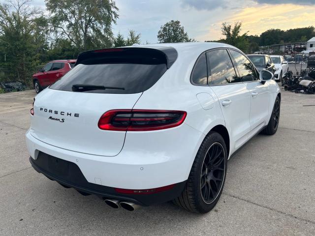 Photo 4 from auction – 2016 PORSCHE MACAN S with VIN WP1AB2A59GLB43752