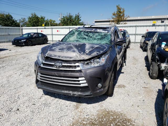 Photo 2 from auction – 2017 TOYOTA HIGHLANDER with VIN 5TDJZRFH4HS431039