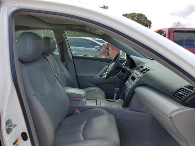 Photo 5 from auction – 2011 TOYOTA CAMRY BASE with VIN 4T1BF3EKXBU713921