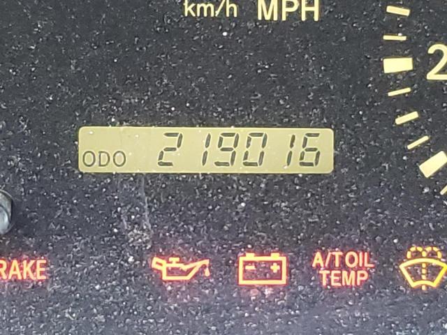 Photo 8 from auction – 1999 LEXUS RX 300 with VIN JT6HF10U1X0010404