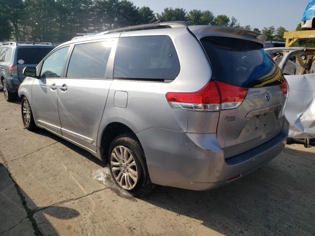 Photo 3 from auction – 2013 TOYOTA SIENNA XLE with VIN 5TDYK3DC0DS334163