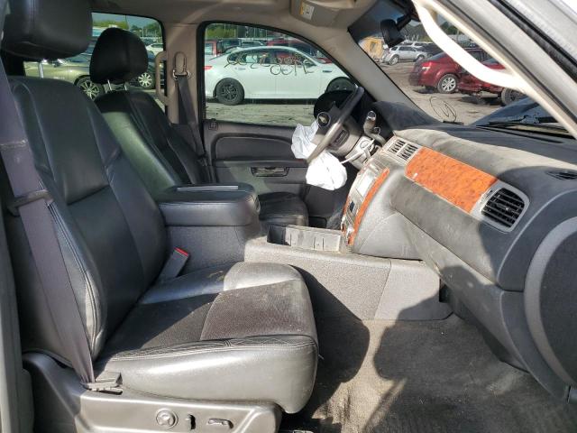 Photo 5 from auction – 2012 CHEVROLET AVALANCHE with VIN 3GNTKGE72CG148647