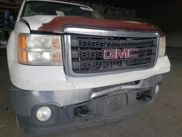 Photo 9 from auction – 2011 GMC SIERRA K25 with VIN 1GT220CG9BZ242571