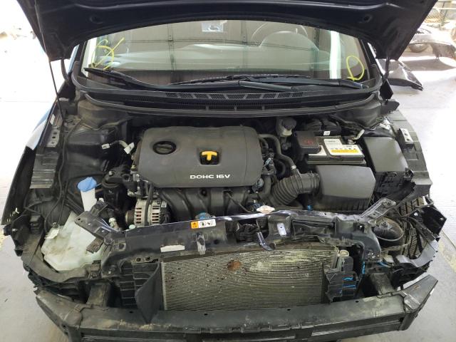 Photo 7 from auction – 2018 KIA FORTE LX with VIN 3KPFK4A77JE227489