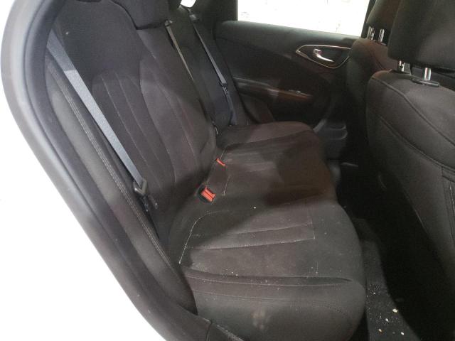 Photo 6 from auction – 2015 CHRYSLER 200 LIMITE with VIN 1C3CCCABXFN695867