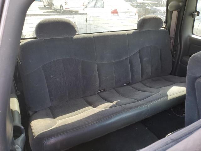 Photo 6 from auction – 2002 CHEVROLET SILVERADO with VIN 2GCEC19T521253337