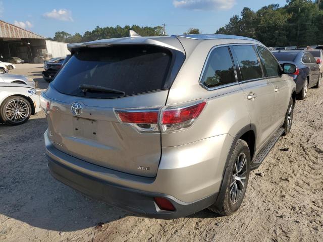 Photo 4 from auction – 2016 TOYOTA HIGHLANDER with VIN 5TDKKRFH3GS505056