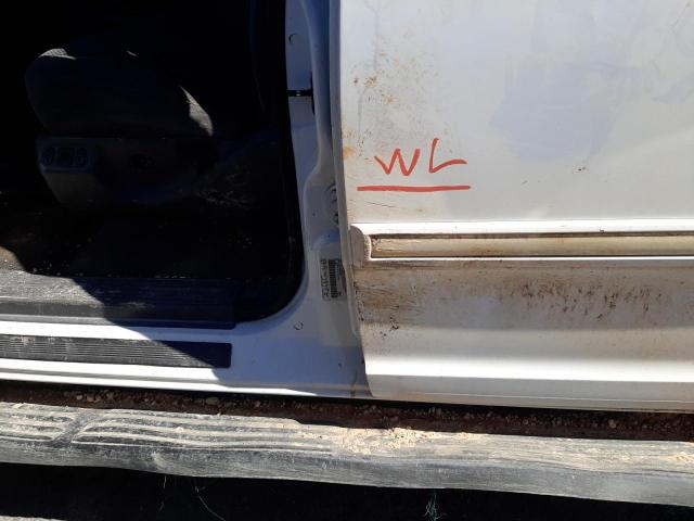 Photo 9 from auction – 2000 FORD EXPEDITION with VIN 1FMPU16L3YLC03447