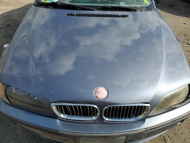 Photo 7 from auction – 2005 BMW 325 XI with VIN WBAEU33435PR16614