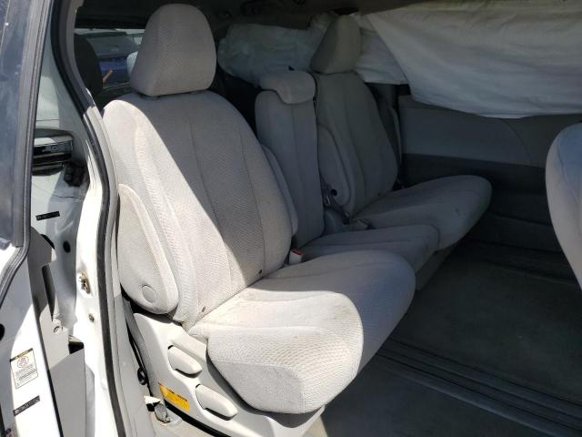 Photo 6 from auction – 2012 TOYOTA SIENNA LE with VIN 5TDKK3DC7CS179325