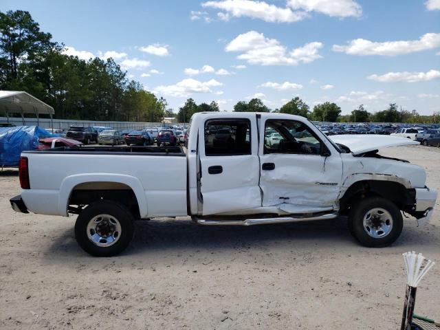 Photo 9 from auction – 2004 CHEVROLET SILVERADO with VIN 1GCHC23G04F106787