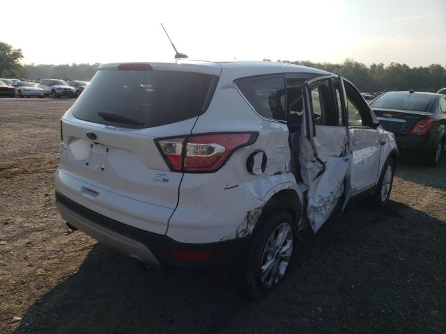 Photo 4 from auction – 2017 FORD ESCAPE SE with VIN 1FMCU9GD1HUC06085