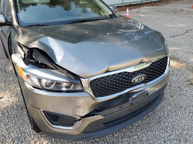 Photo 9 from auction – 2017 KIA SORENTO LX with VIN 5XYPG4A31HG205181