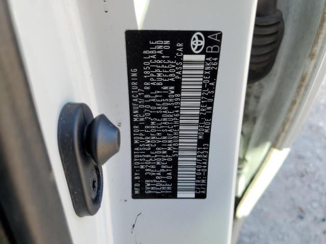 Photo 10 from auction – 2017 TOYOTA COROLLA L with VIN 5YFBURHE1HP641998