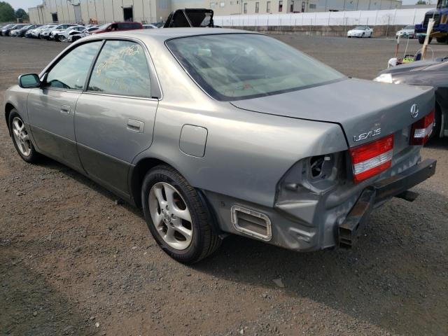 Photo 3 from auction – 2000 LEXUS ES 300 with VIN JT8BF28G3Y0270323