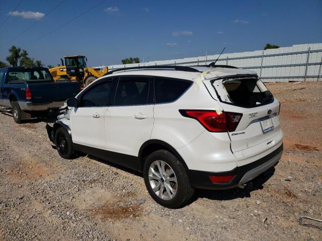 Photo 3 from auction – 2019 FORD ESCAPE SEL with VIN 1FMCU9HD3KUA06668